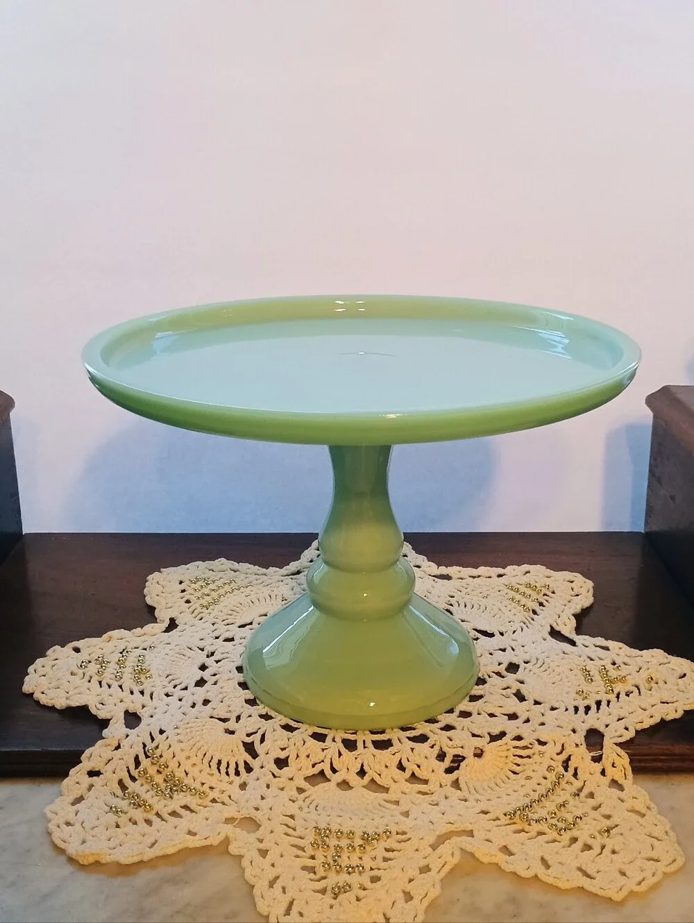 Jadeite Cake Pedestal (10 Inches)